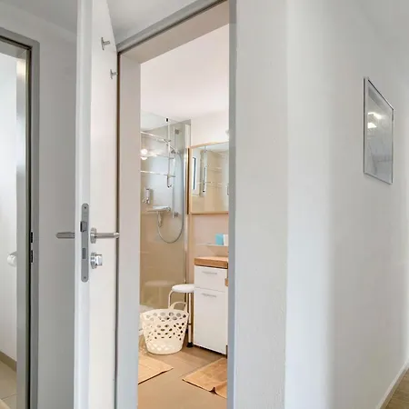 Daire Gartenterrasse By Interhome Meersburg